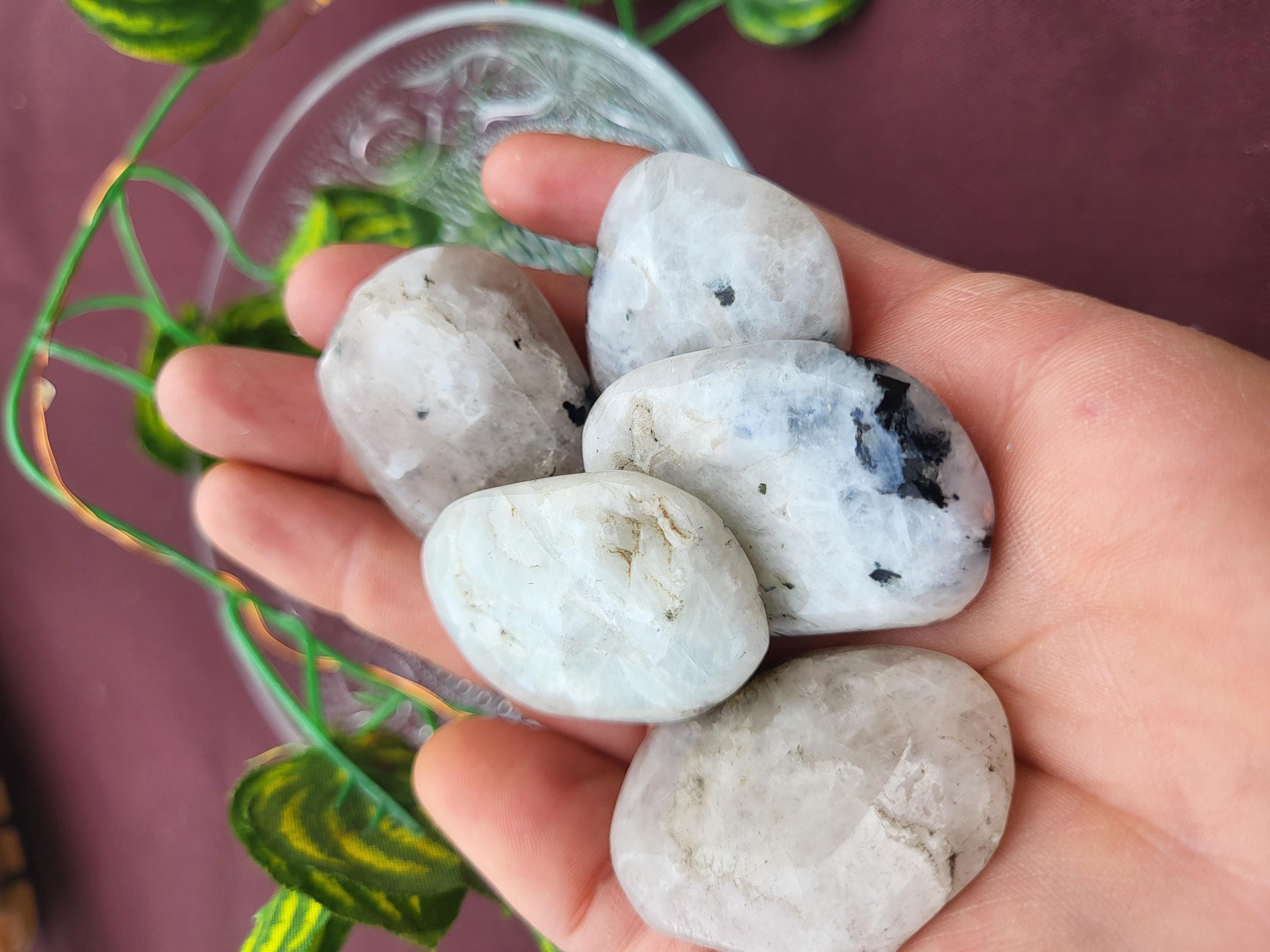 Pierre de Lune, 3ème œil, pierre de lune polie, pierre de lune naturelle, pierre de chakra du troisième œil, pierre de lune plate