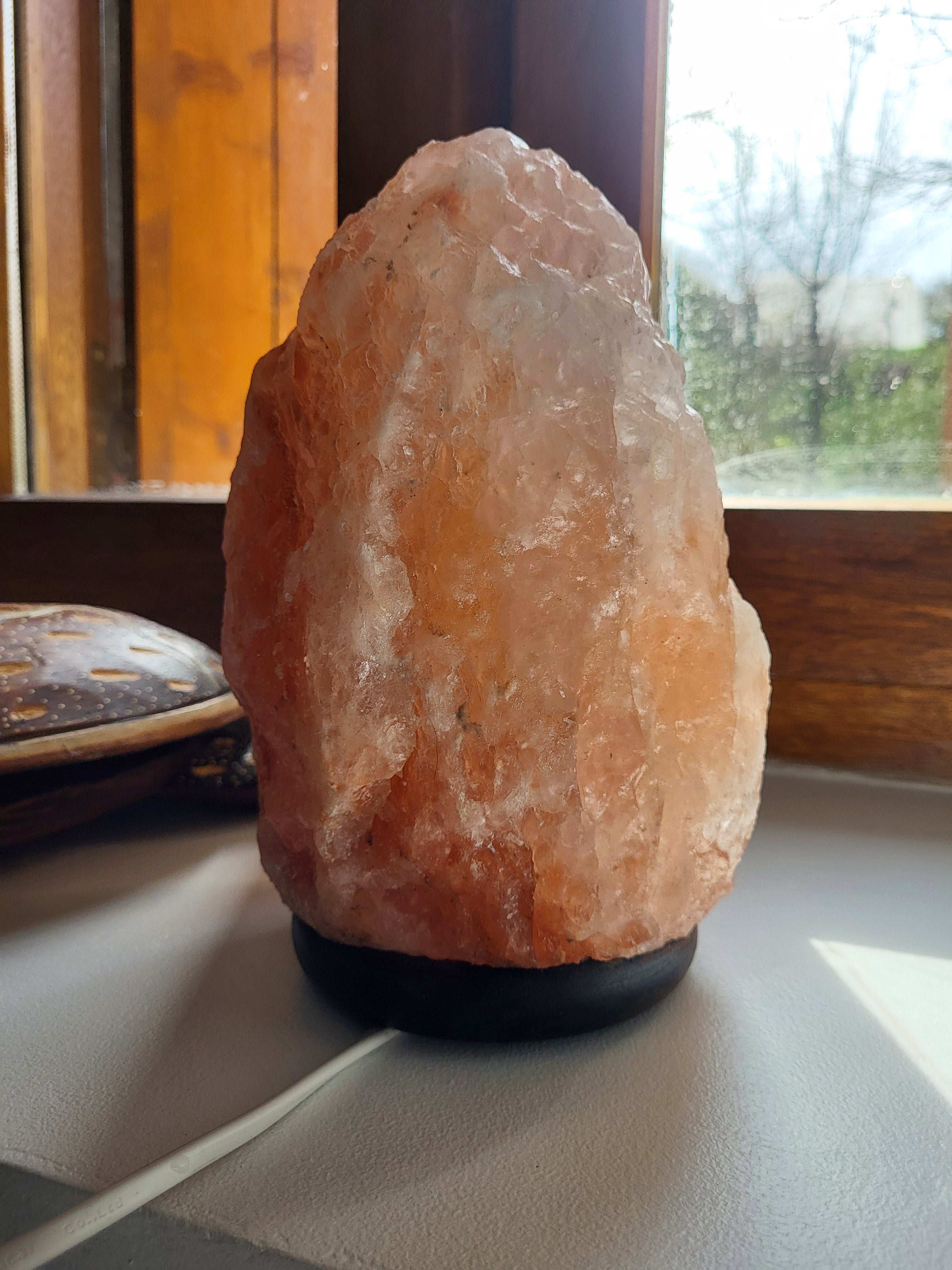 Petite lampe de sel de l'Himalaya ou grande lampe de sel de l'Himalaya