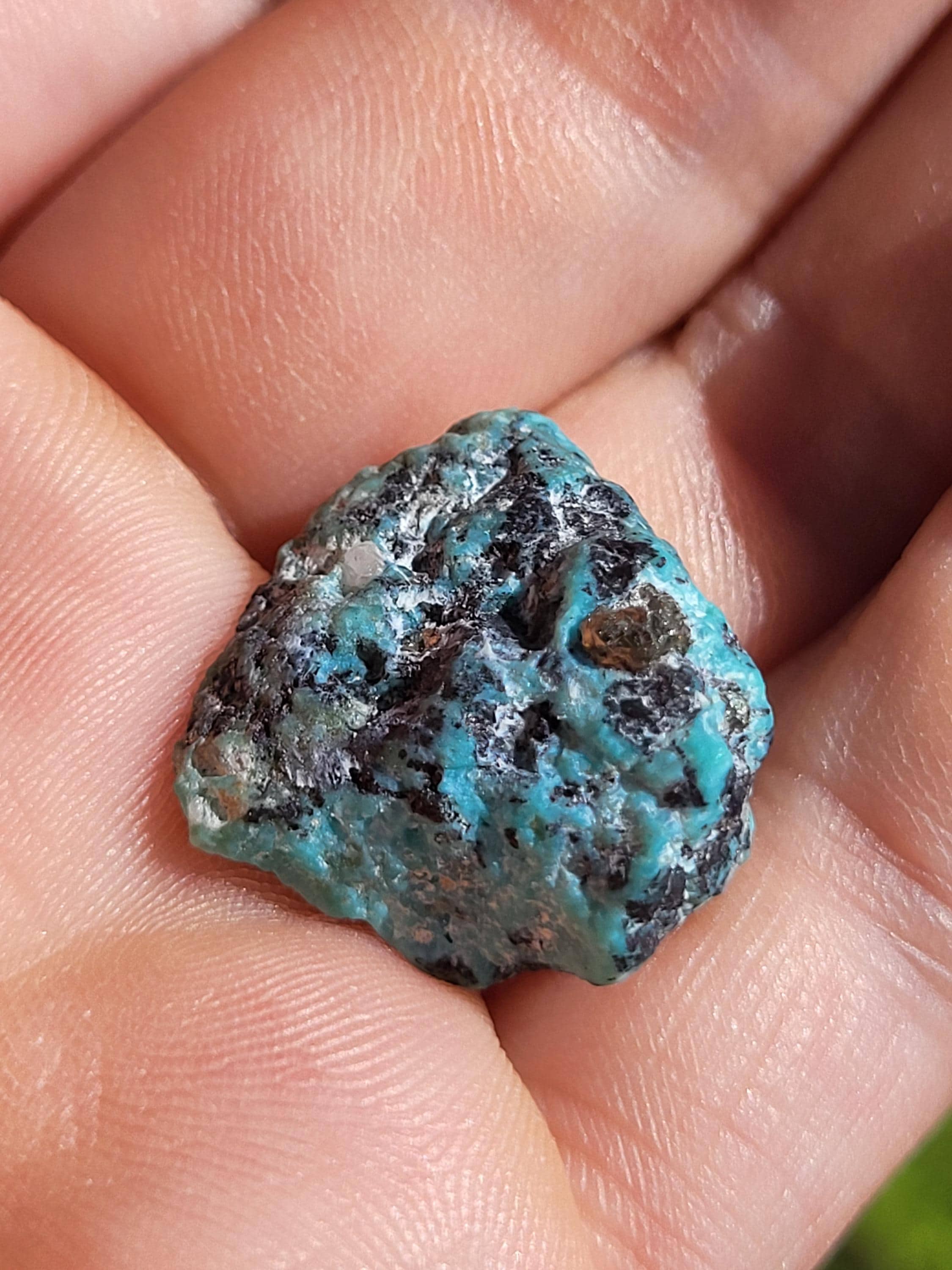 Pierre turquoise naturelle, pierre turquoise brute 10, 15, ou 20 carats, pierre naturelle non stabilisée, non traitée et non colorée.