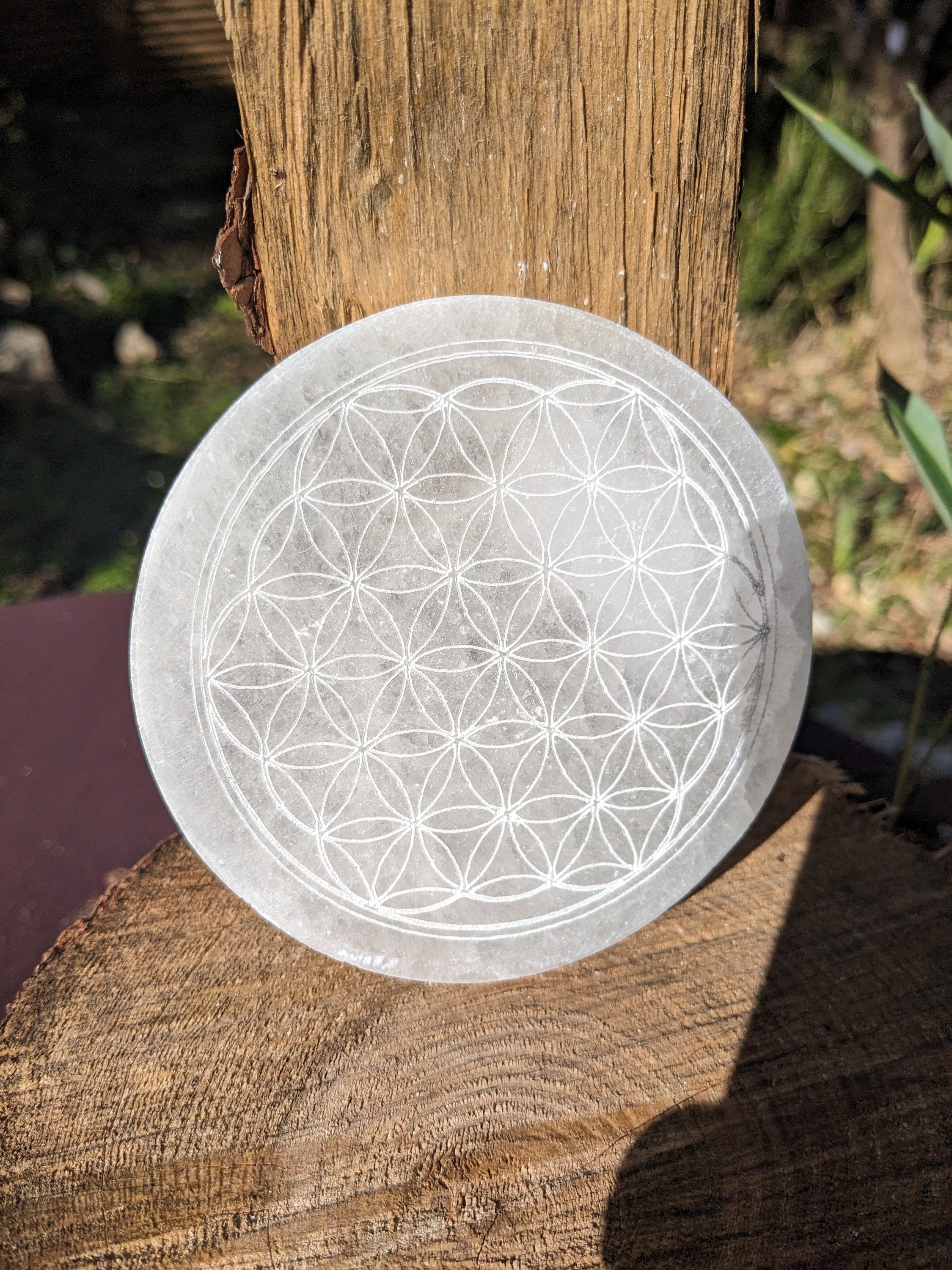 Palet de sélénite fleur de vie, Plaque de sélénite en fleur de vie pour purifier et recharger vos cristaux minéraux, géométrie sacrée