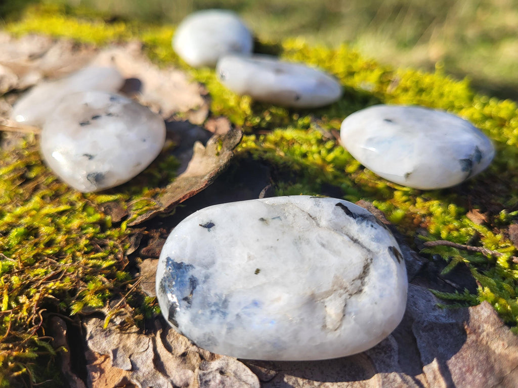 Pierre de Lune, 3ème œil, pierre de lune polie, pierre de lune naturelle, pierre de chakra du troisième œil, pierre de lune plate