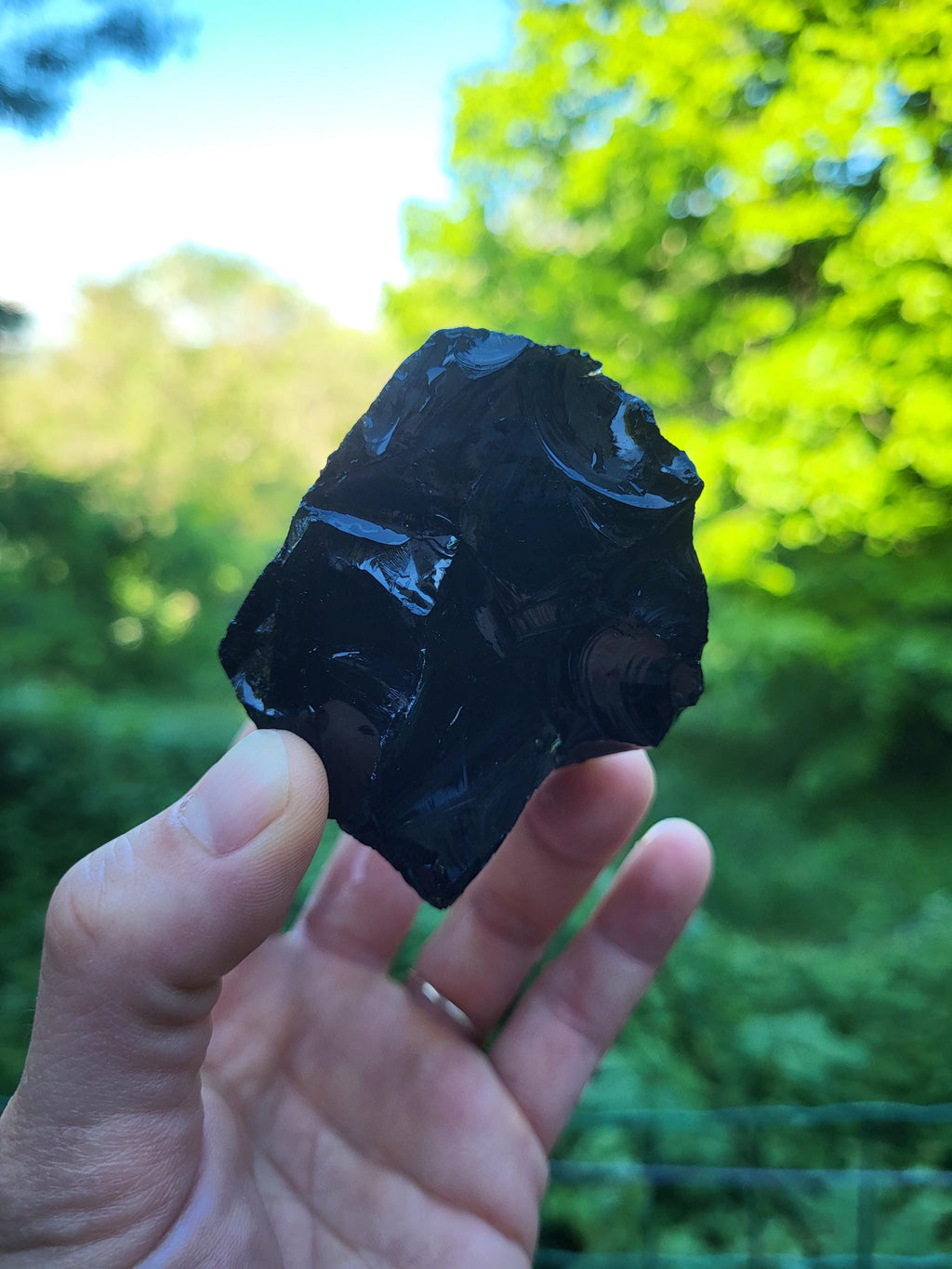 obsidienne brute, gemmes d'obsidienne, obsidienne brute, obsidienne noire brute, morceau d'obsidienne brute, pierre Game Thrones