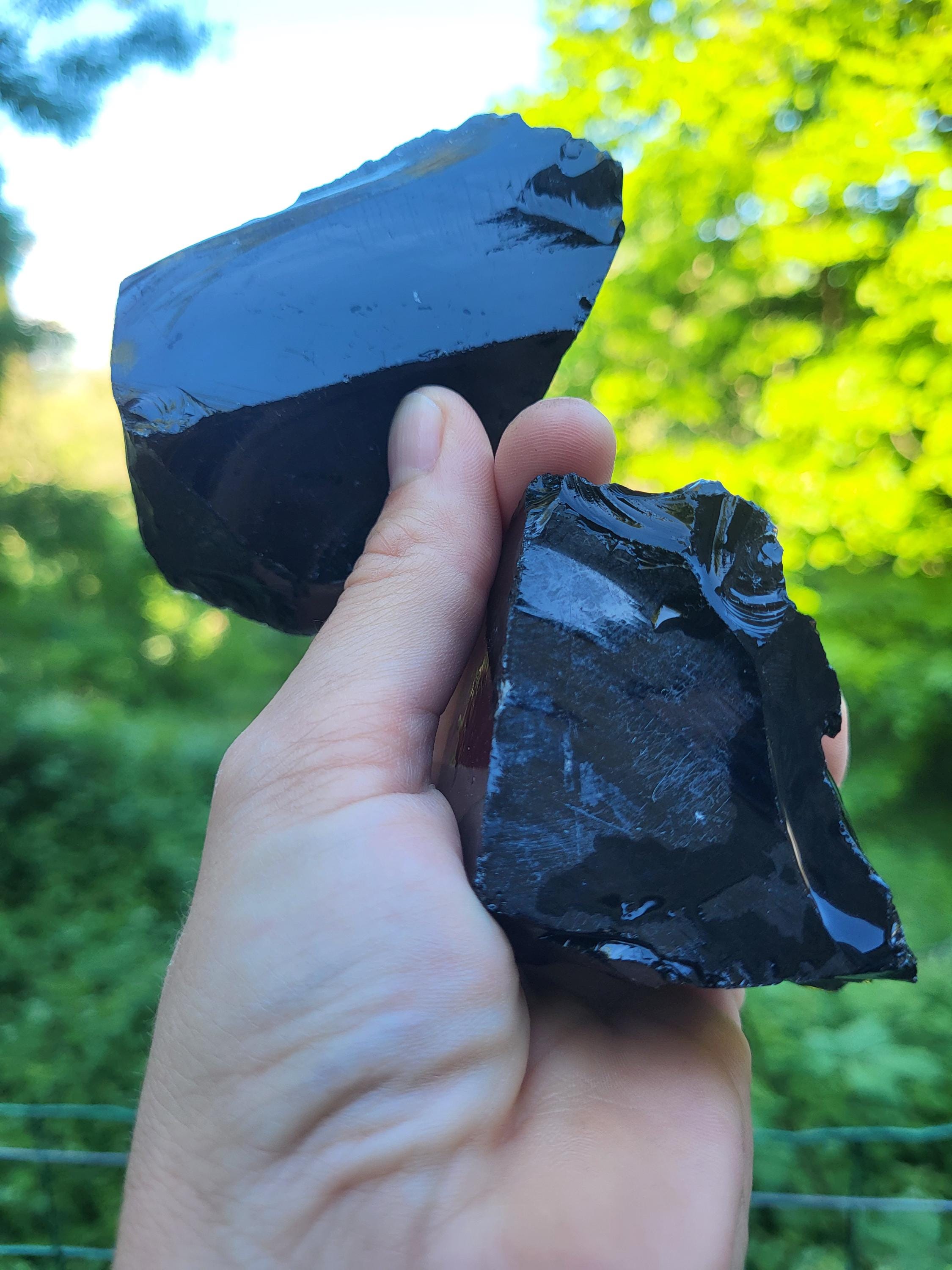 obsidienne brute, gemmes d'obsidienne, obsidienne brute, obsidienne noire brute, morceau d'obsidienne brute, pierre Game Thrones