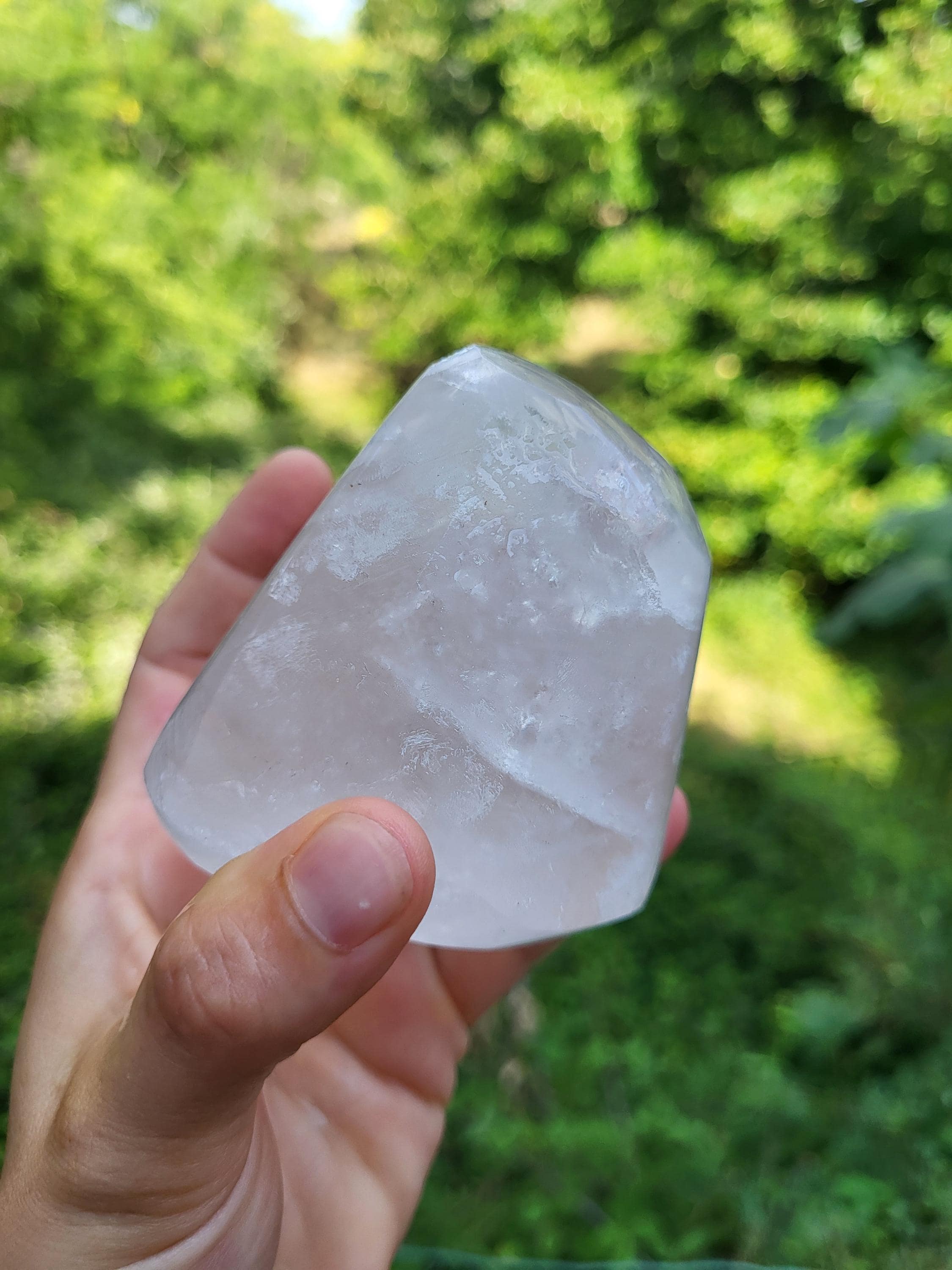 Pierre d'alun, pierre brute d'alun, bloc d'alun, pierre d'alun naturelle, Pierre d'alun naturelle bio brute, déodorant en pierre naturelle