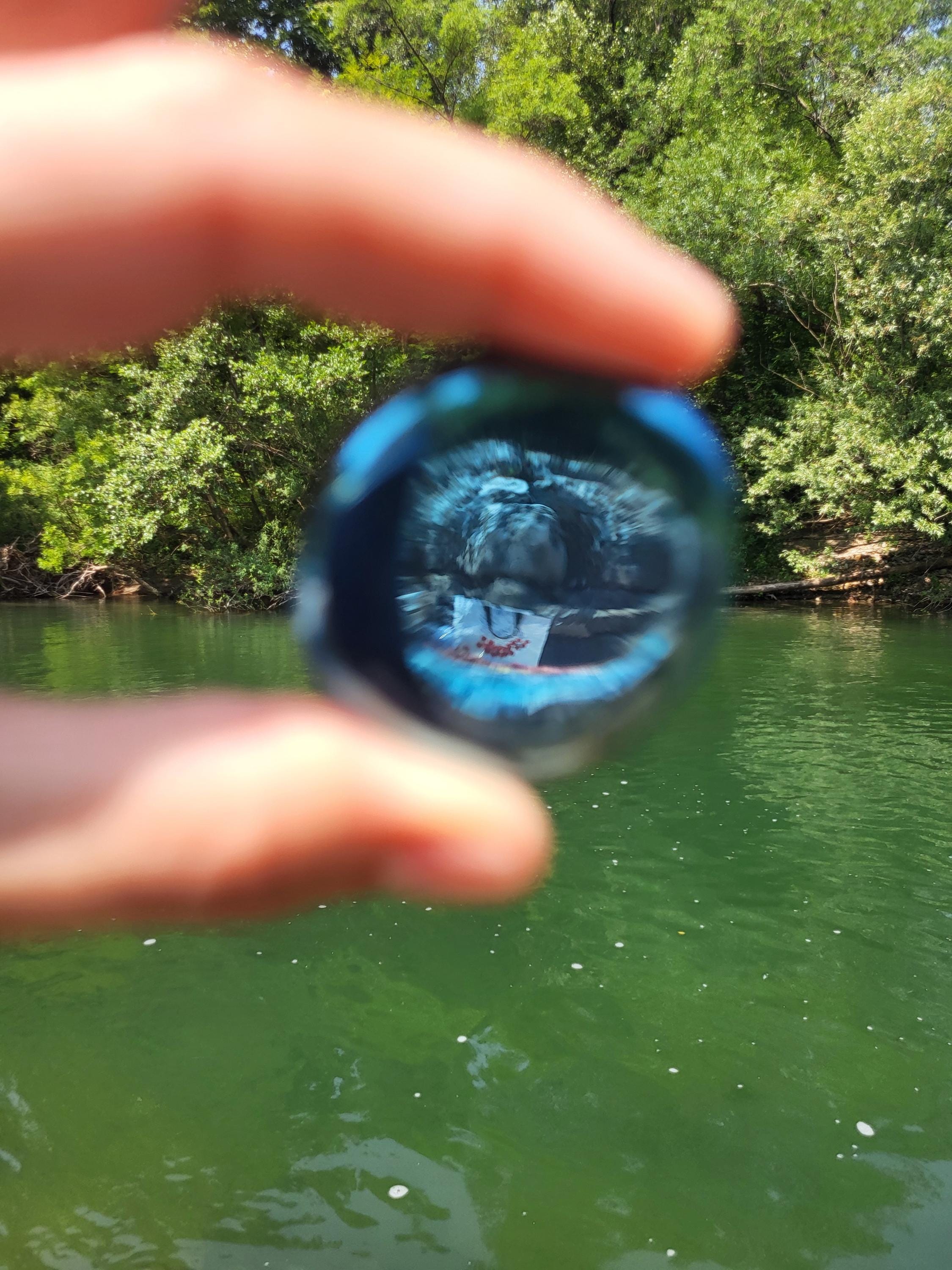 Cristal d'obsidienne de titane, cristal de titane, obsidienne titane, obsidienne aura titane, aura de titane, quartz aura titane