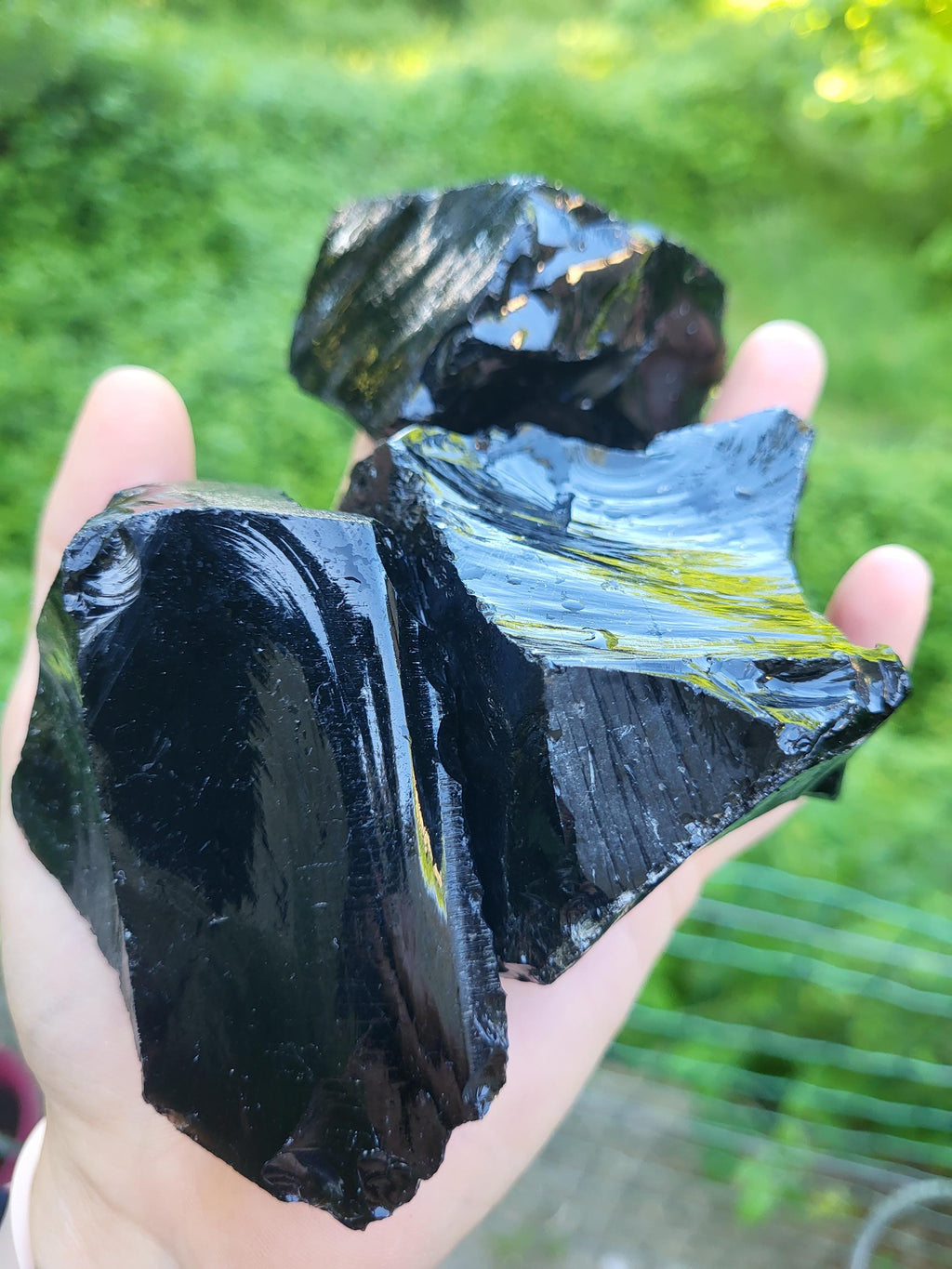 obsidienne brute, gemmes d'obsidienne, obsidienne brute, obsidienne noire brute, morceau d'obsidienne brute, pierre Game Thrones