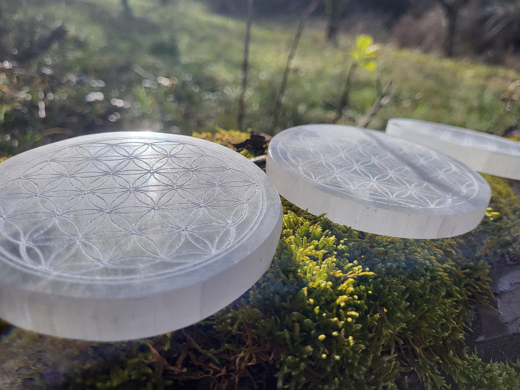 Palet de sélénite fleur de vie, Plaque de sélénite en fleur de vie pour purifier et recharger vos cristaux minéraux, géométrie sacrée
